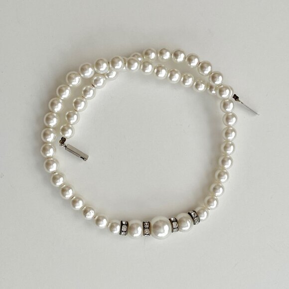 Faux Graduated Pearl 15" Choker Style Necklace Rhinestone Stainless Steel Thread - Picture 9 of 11